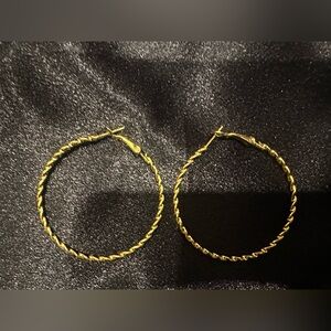 Elegant Gold Twisted Hoop Earrings